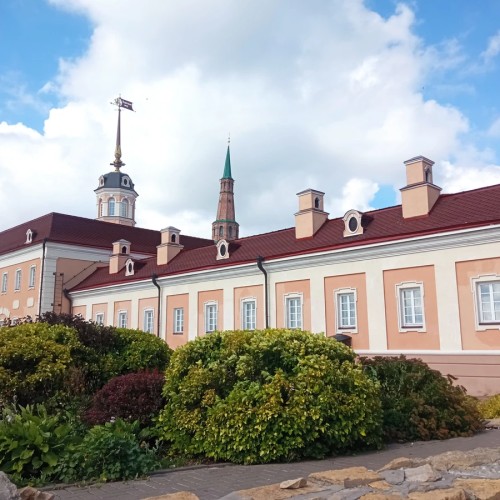 Кремль + старейшие улицы Казани