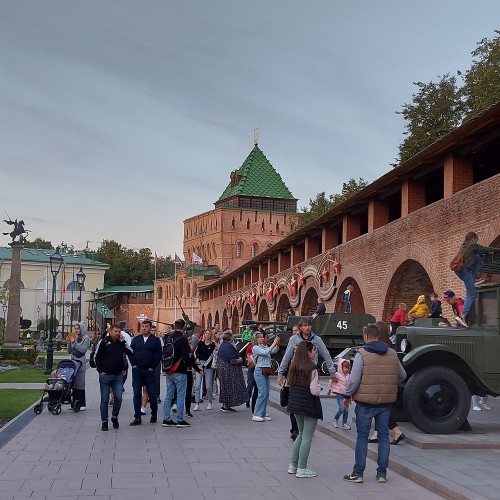 Обзорная экскурсия по Нижнему Новгороду на автобусе