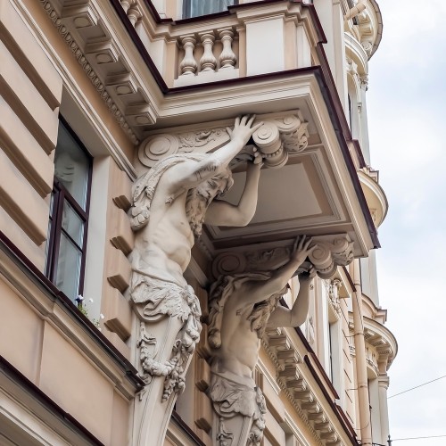 Витражи Петроградской стороны — со специалистом по витражному искусству