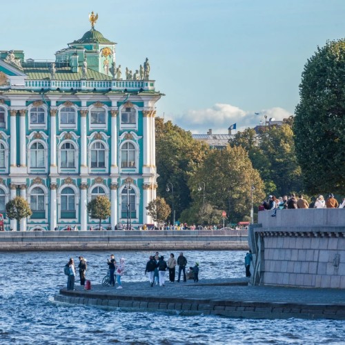 Прогулка на теплоходе с аудиогидом — от набережной Макарова до Финского залива