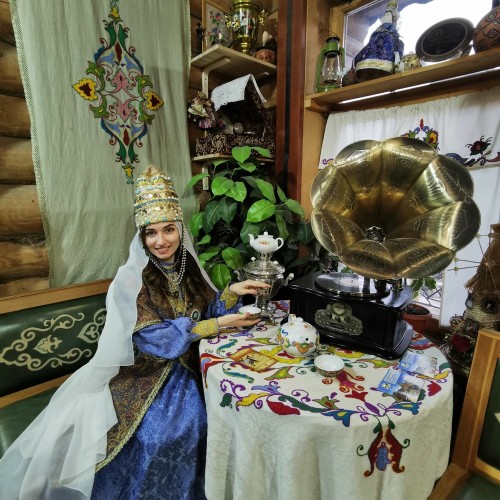 Колоритная Казань на автомобиле и за чашкой чая