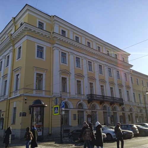 По Петербургу Даниила Хармса