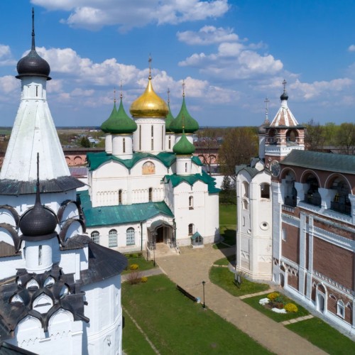 Ах, этот Суздаль живописный, церквей посадских хоровод!