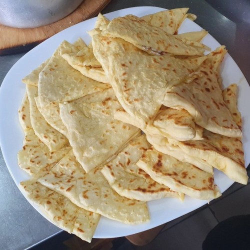 Приезжайте на Кавказ — будет пир и тост за вас! Тур с застольями, дегустацией и казачьей свадьбой