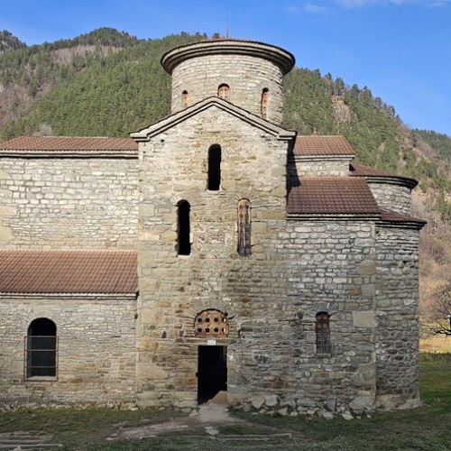 В объятия кавказских великанов: индивидуальная поездка в Домбай и Архыз