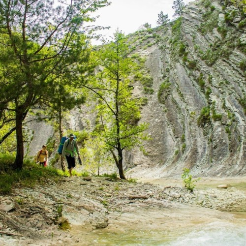 Запах разнотравья и никого вокруг: поход с рюкзаками по долине реки Пшада (всё включено)