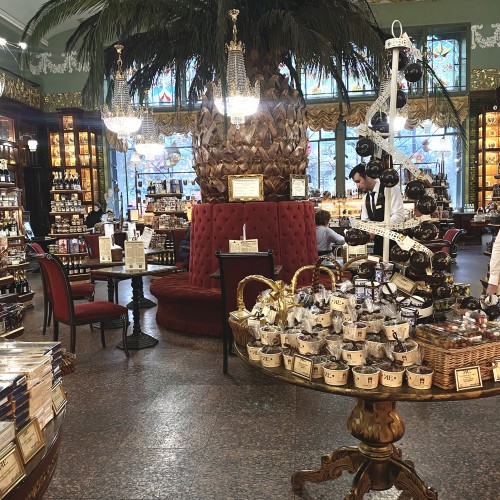 Невский проспект — сквозь века