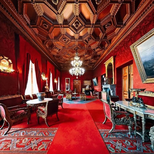 Групповая экскурсия по дворцу Великого князя Владимира Александровича