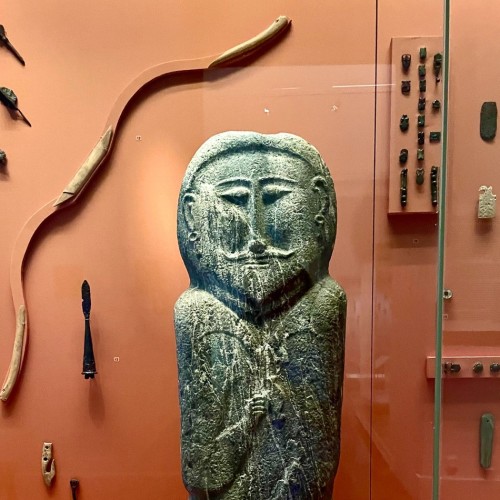 Первобытное и древнее искусство в Эрмитаже с археологом