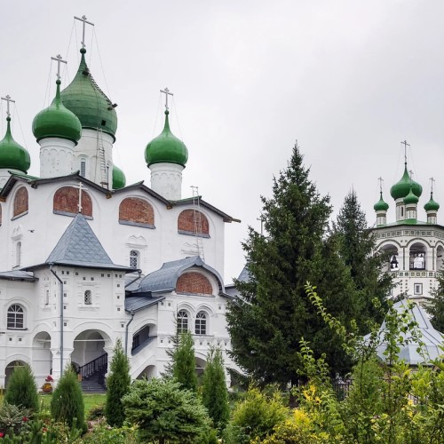 Три монастыря Великого Новгорода (на вашем автомобиле)