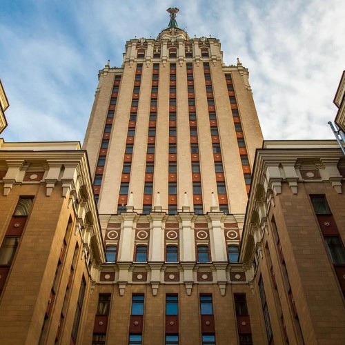 Групповая экскурсия в гостиницу «Ленинградская»
