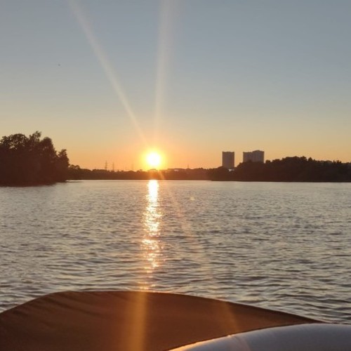 По Москве-реке на моторной лодке!