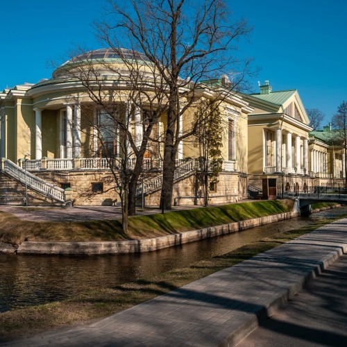Каменный остров: добро пожаловать в тайный сад императора