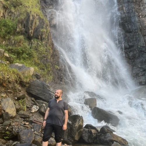 Хайкинг по главным местам Алтая: горы, озёра и водопады