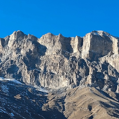В снежную Верхнюю Балкарию на новогодние праздники: треккинг налегке с проживанием в гостинице