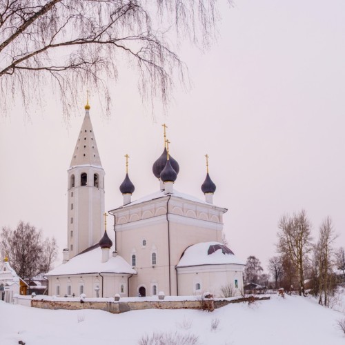 Индивидуально по Ярославскому краю: жемчужная обитель, замок и музей под небом