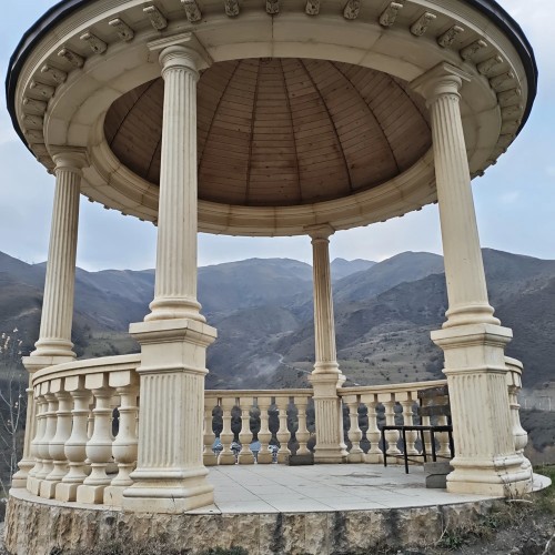 Индивидуальное автопутешествие к сокровищам Чечни: от мечетей до озера, водопадов и башен