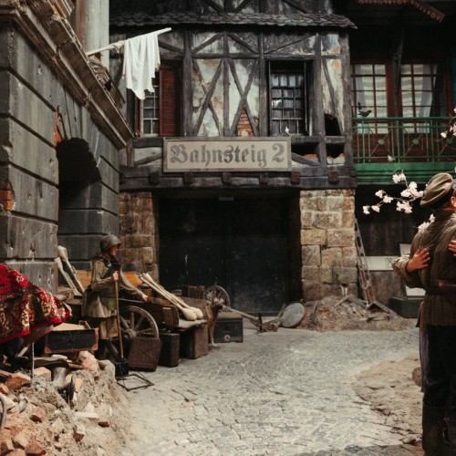 Детский квест по инсталляции «Пропавшие в кинохронике» от Ленфильма