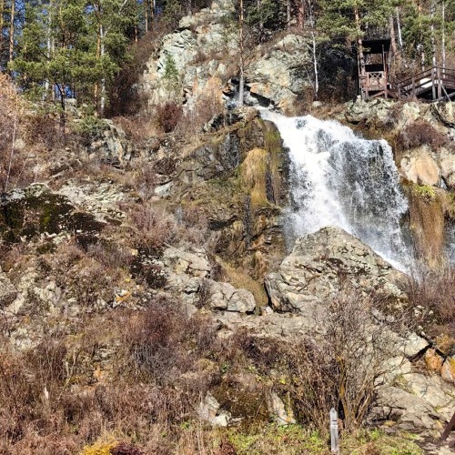 На моторафте — к Семинскому порогу и Камышлинскому водопаду