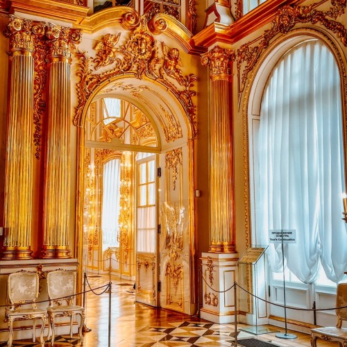 Екатерининский дворец в Пушкине (из Петербурга)