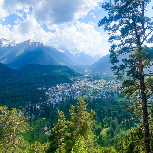 Весенний Архыз: треккинг налегке с проживанием в гостинице