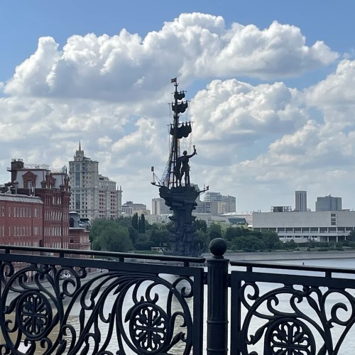 Остров Балчуг: мосты, цари и предприниматели (мини-группа)
