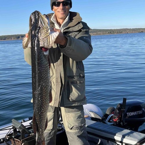 Рыбалка на трофейного хищника Иркутского водохранилища (индивидуально)