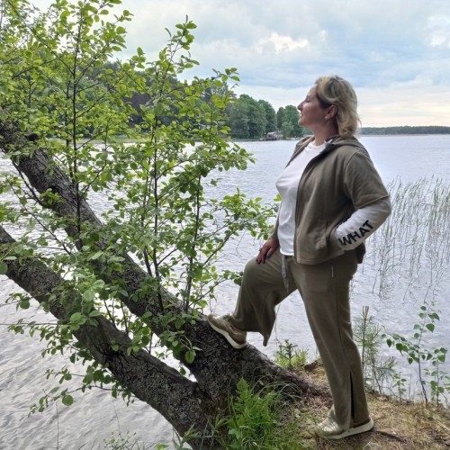 Перезагрузка на побережье Селигера с круизом по озеру и трансфером из Москвы (всё включено)