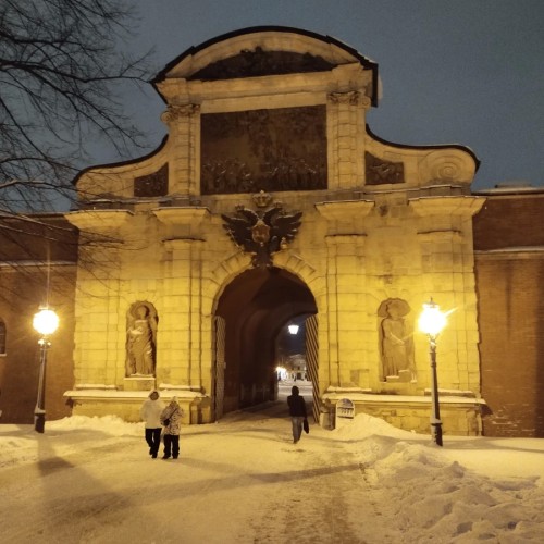 Нуар Петропавловской крепости: от лобного места до политической тюрьмы