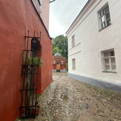 Автобусный тур по северо-западу Руси: древние крепости, пушкинские места и Валдай