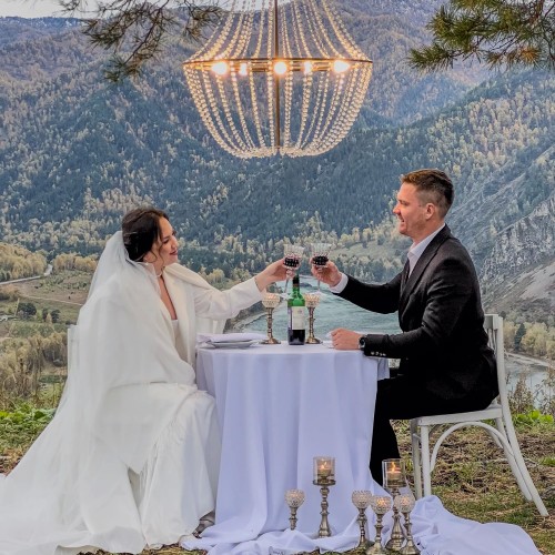 Экскурсия, фотосессия и съёмка рилс в топовых локациях Чемальского района