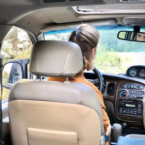 Мини-группой по малоизведанной Карелии: водопады, горы, озёра, карьеры вдали от популярных маршрутов