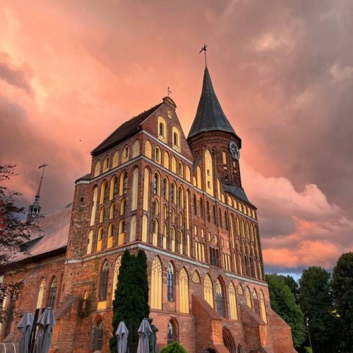 Увидеть, узнать и распробовать Калининград: 8 городов, экскурсии, гастрономия в мини-группе