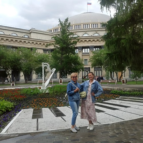 По Новосибирску — в мини-группе