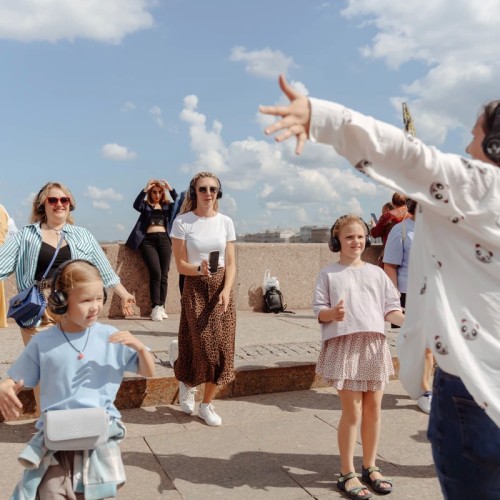 Групповая иммерсивная прогулка по центру Петербурга