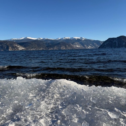 Телецкое озеро: водопады, гроты и заповедная тайга