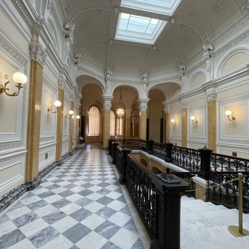 Петербург в любимое время Александра Дюма: дворцы Романовых, Петергоф, Кронштадт (из Москвы)