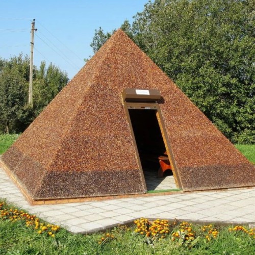 Балтийск и Янтарный: о царях, моряках и мастерах