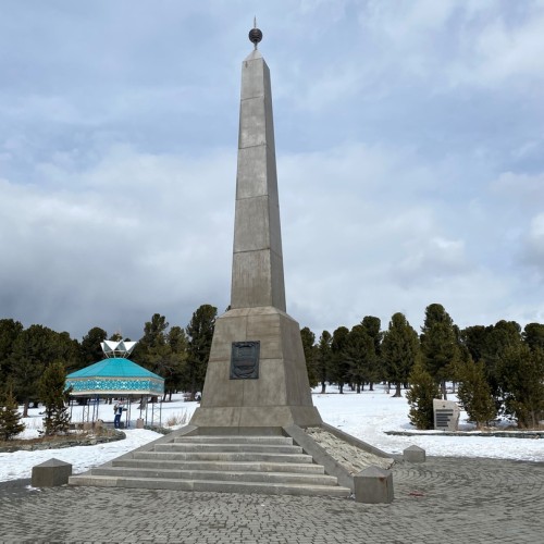 Алтайские чудеса: водопады, горы, озёра и марсианские пейзажи в мини-группе