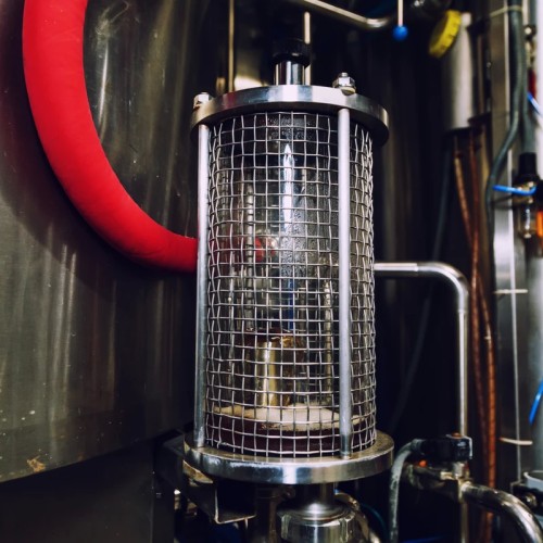 Старейшая крафтовая пивоварня в центре Петербурга (18+)