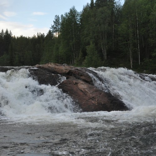 Из Кандалакши — к Колвицкому водопаду