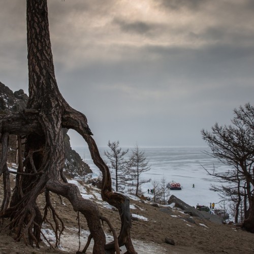 Сказка зимнего Байкала в Листвянке, Ольхоне и Баргузинском заливе: два берега священного моря