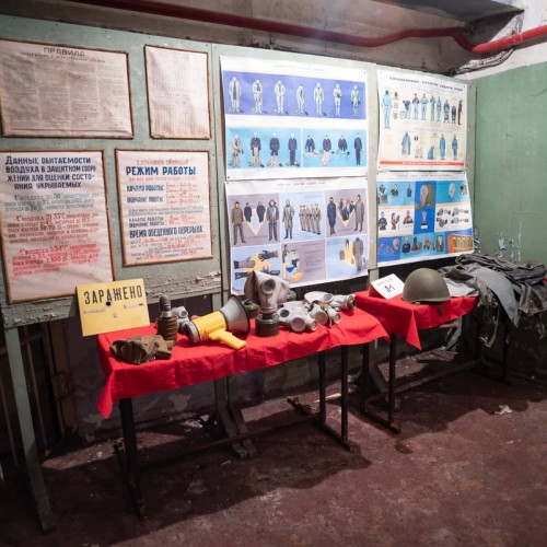 Групповая экскурсия в бомбоубежище Петербурга