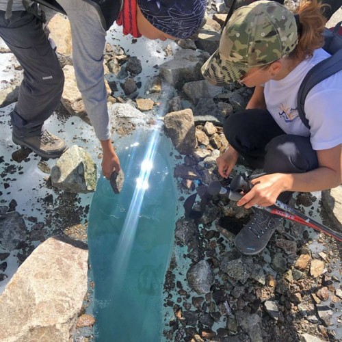 Перезагрузка в Безенги с проживанием в палатках: треккинг к ледникам, водопадам и диким турам