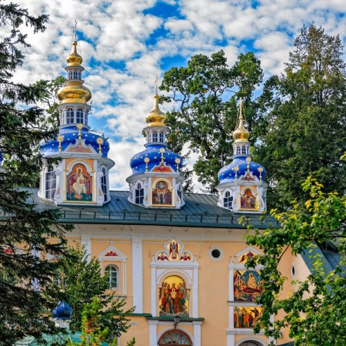 Псково-Печерский монастырь и Изборско-Мальская долина