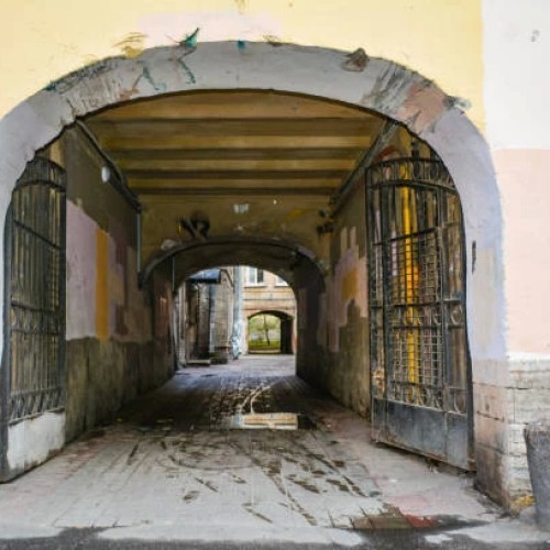 Два Петербурга: блеск и нищета Северной столицы