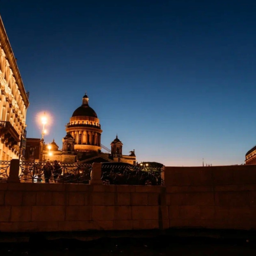 Ночная прогулка по малым рекам и каналам Петербурга