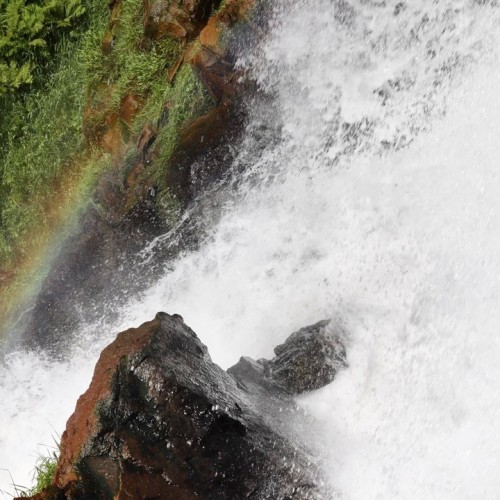 Алтайские чудеса: водопады, горы, озёра и марсианские пейзажи в мини-группе