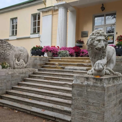 В усадьбу Марьино из Петербурга