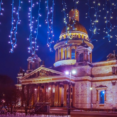 Новогодняя прогулка по Петербургу